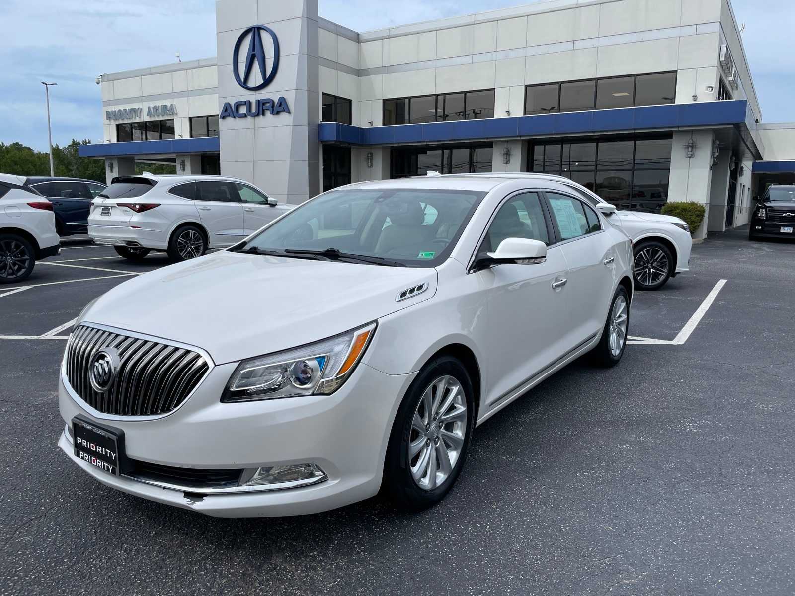 Thumbnail: 2015 Buick LaCrosse - 1