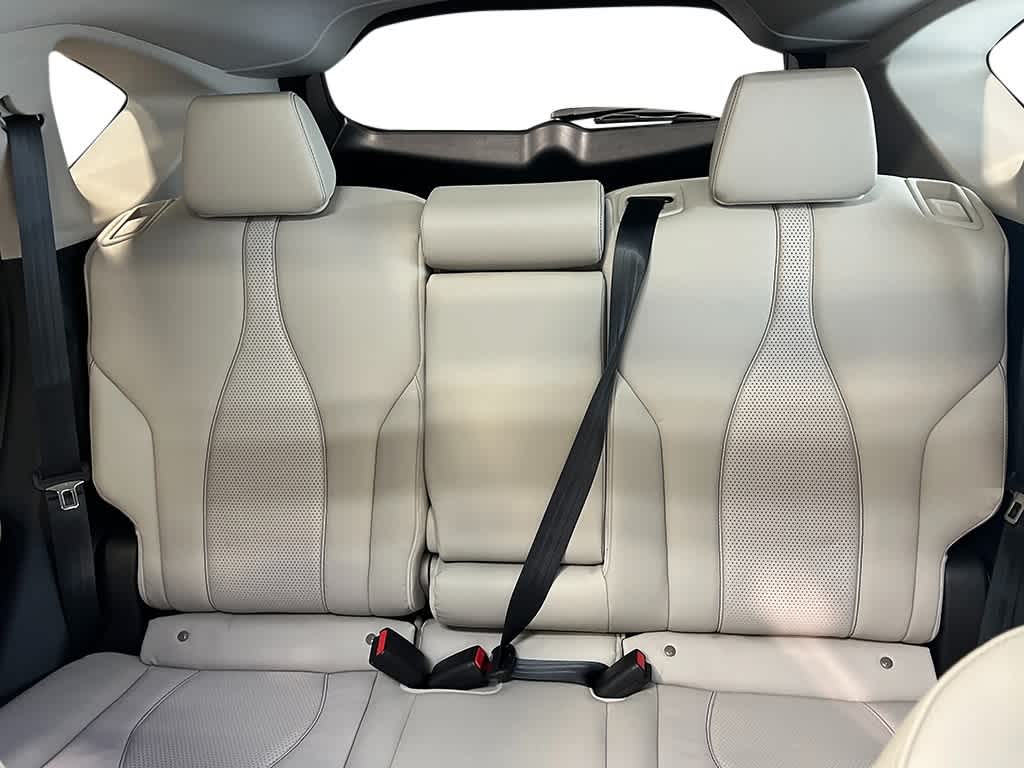 Thumbnail: 2026 Acura RDX - 25