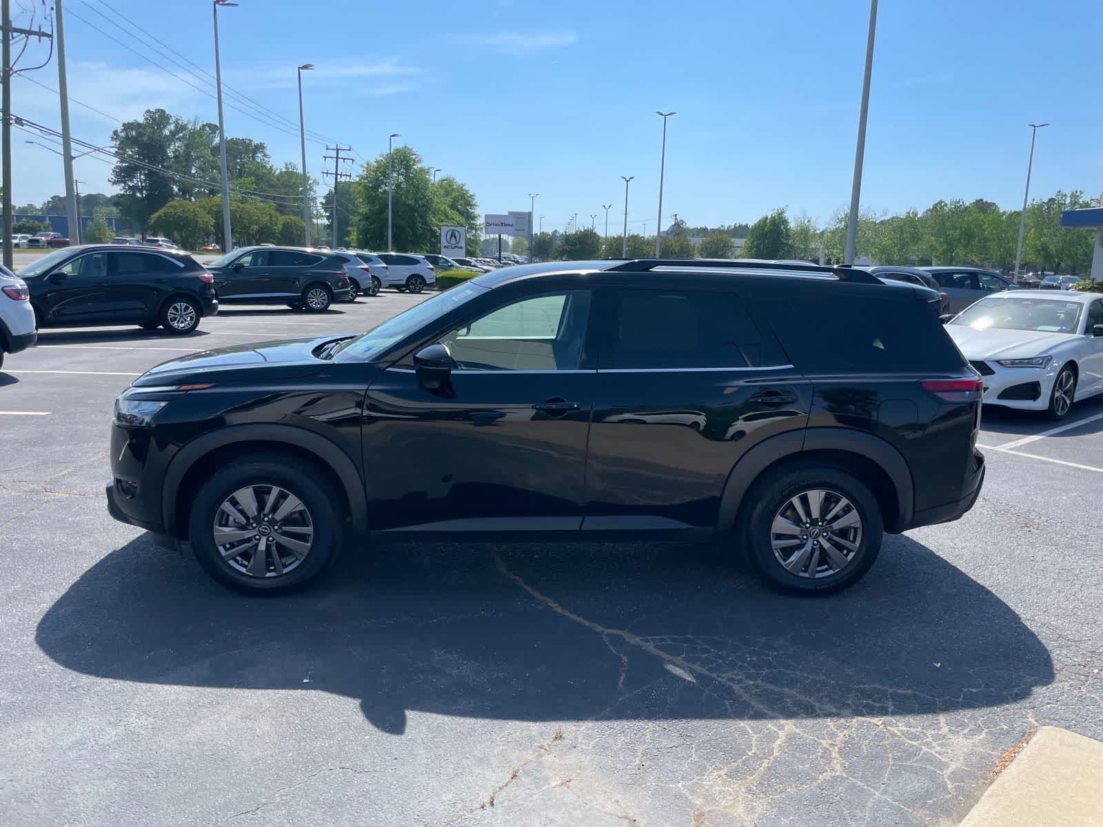 Thumbnail: 2025 Nissan Pathfinder - 2