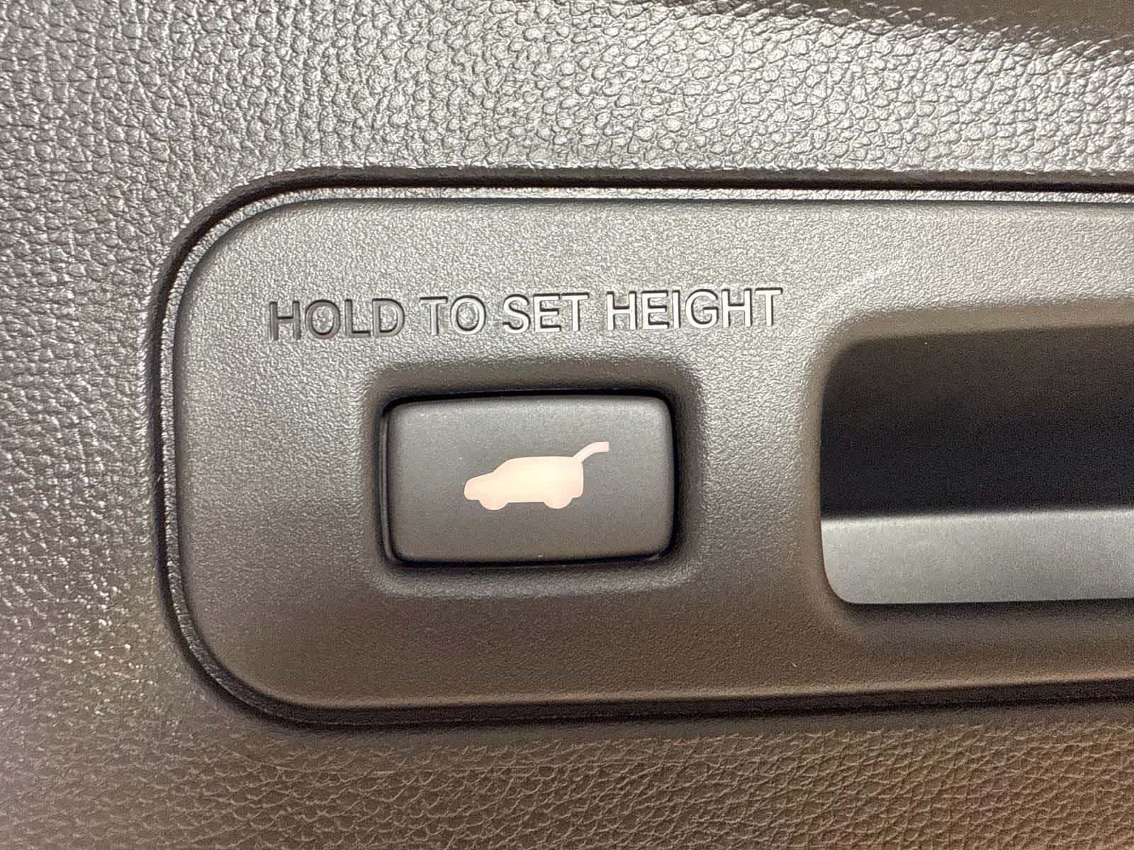 Thumbnail: 2026 Acura MDX - 30