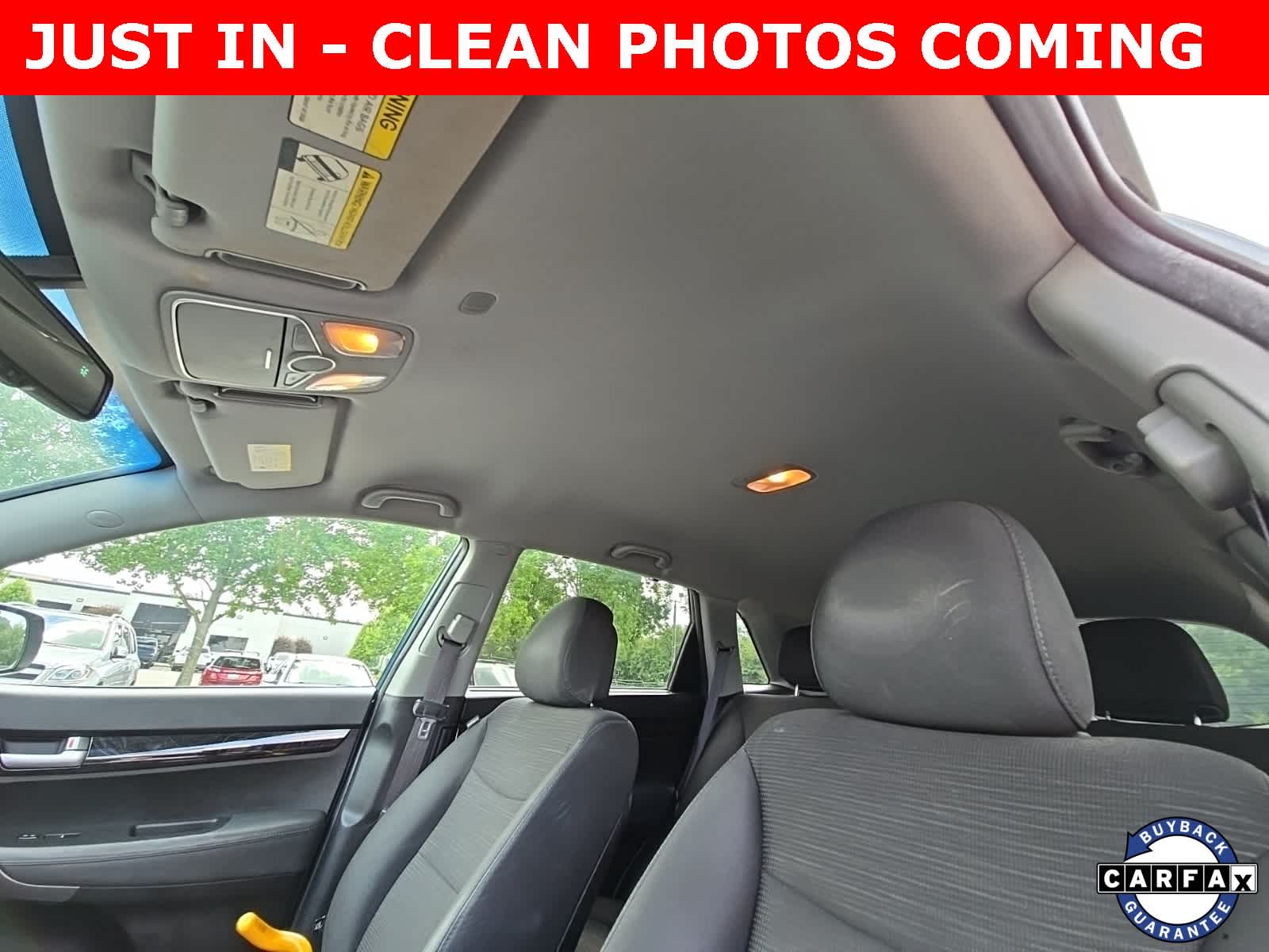 Thumbnail: 2014 Kia Sorento - 16
