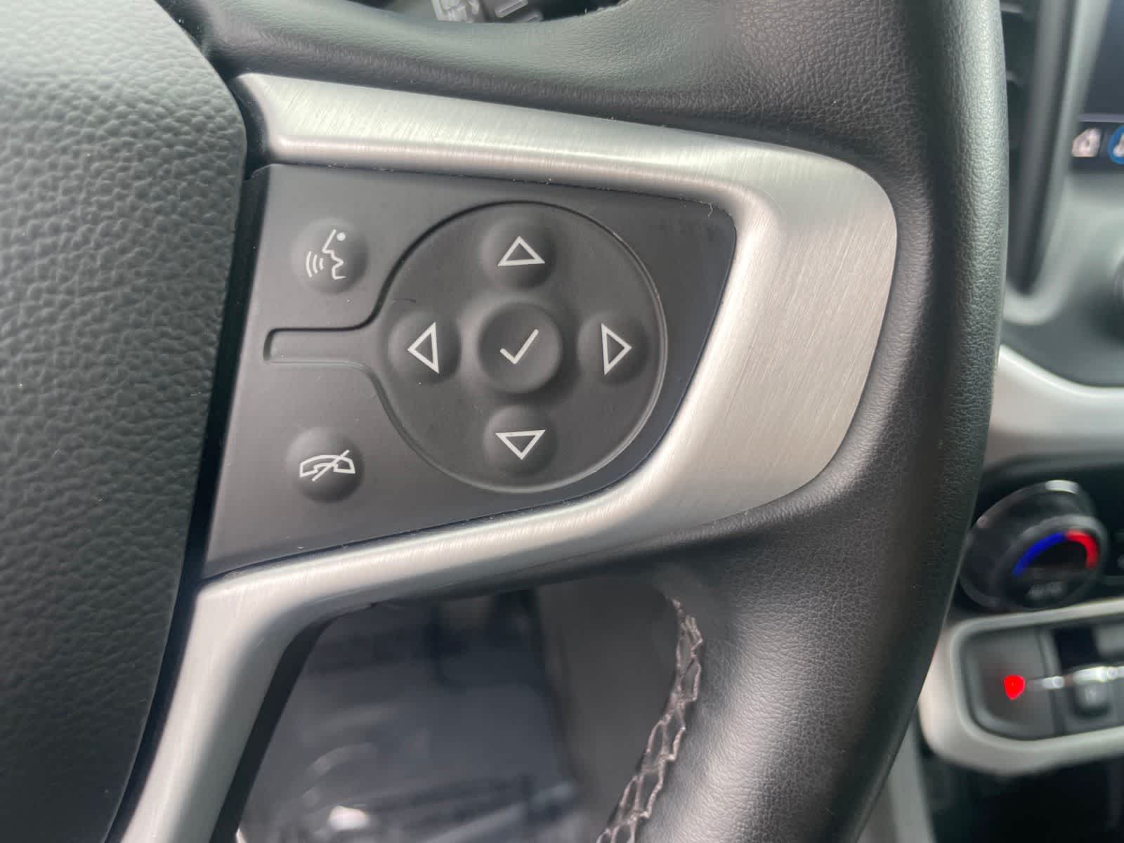 Thumbnail: 2023 GMC Acadia - 11