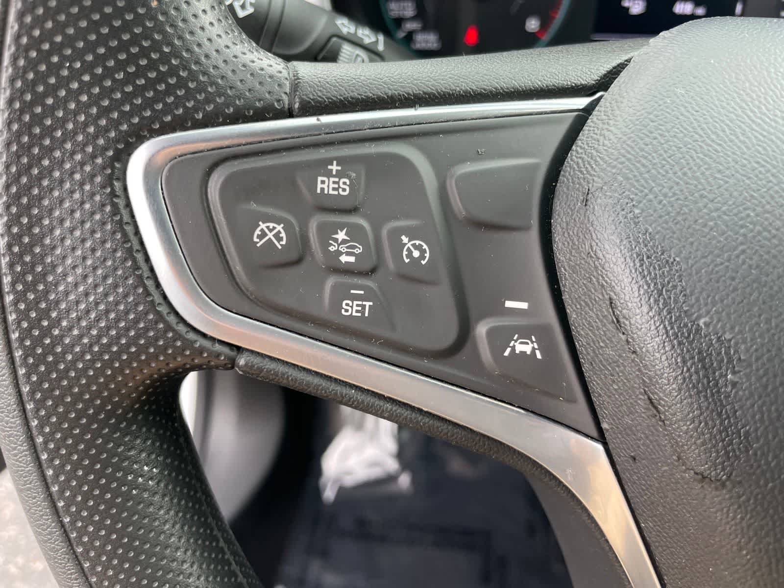 Thumbnail: 2023 Chevrolet Malibu - 13