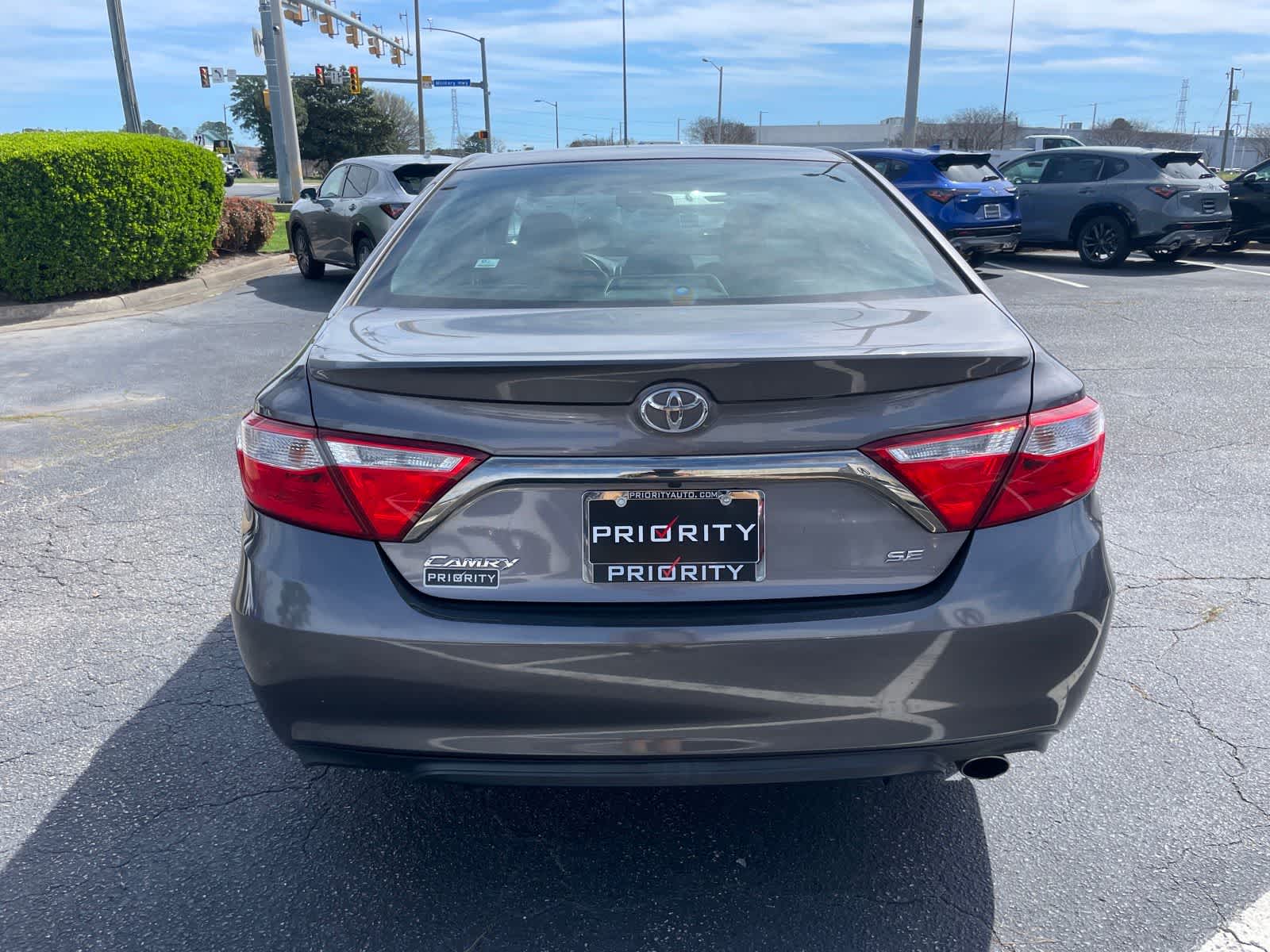 Thumbnail: 2015 Toyota Camry - 4