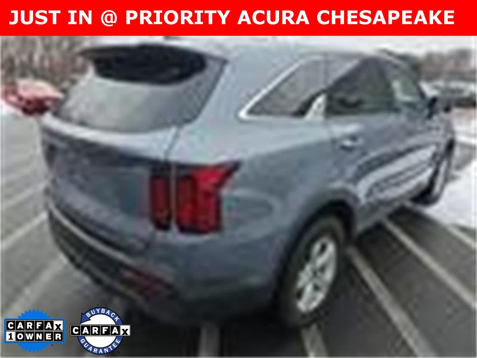 Thumbnail: 2023 Kia Sorento - 8