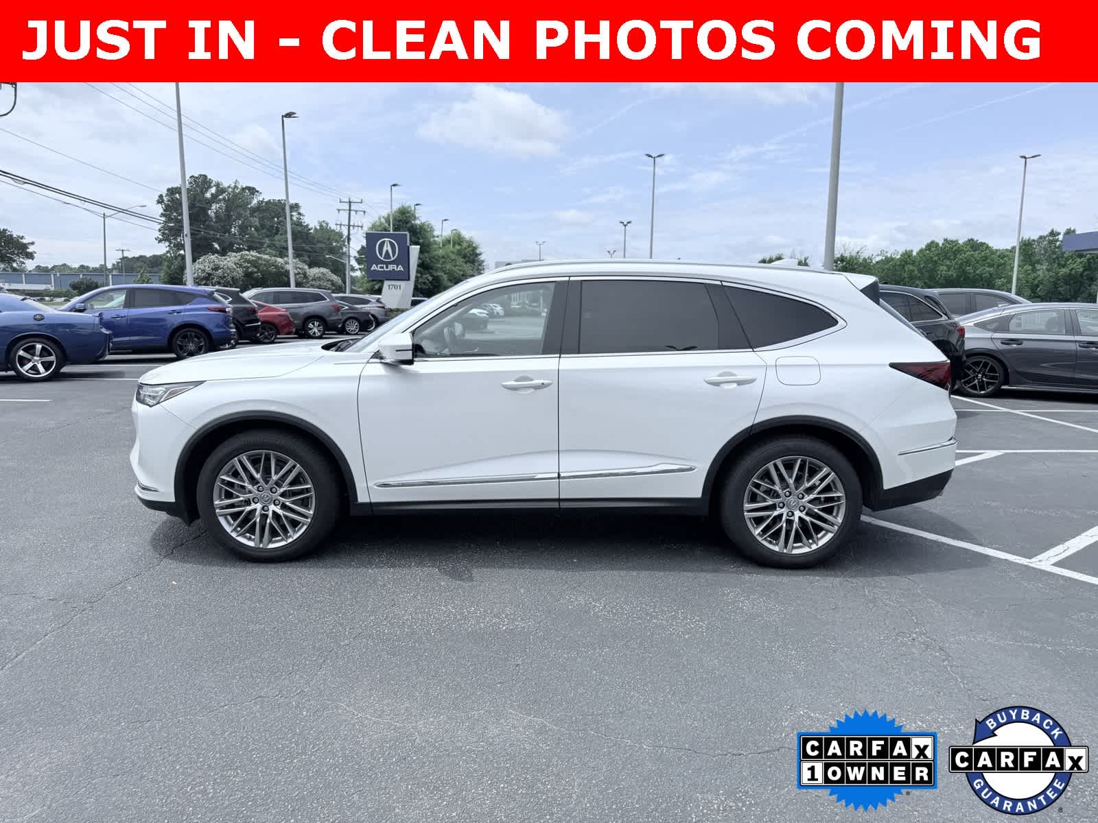 2023 Acura MDX Advance 2