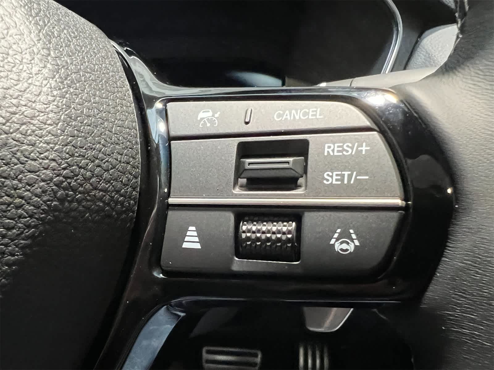 Thumbnail: 2025 Acura Integra - 21