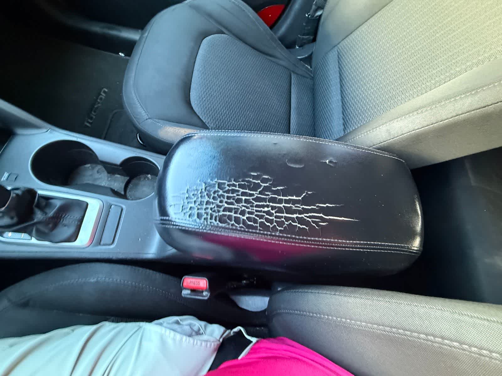 Thumbnail: 2015 Hyundai Tucson - 15