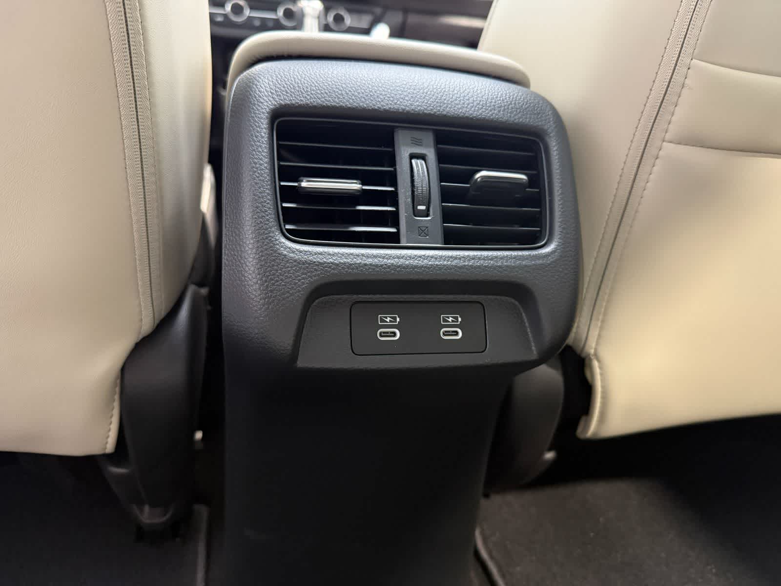 Thumbnail: 2025 Acura ADX - 33