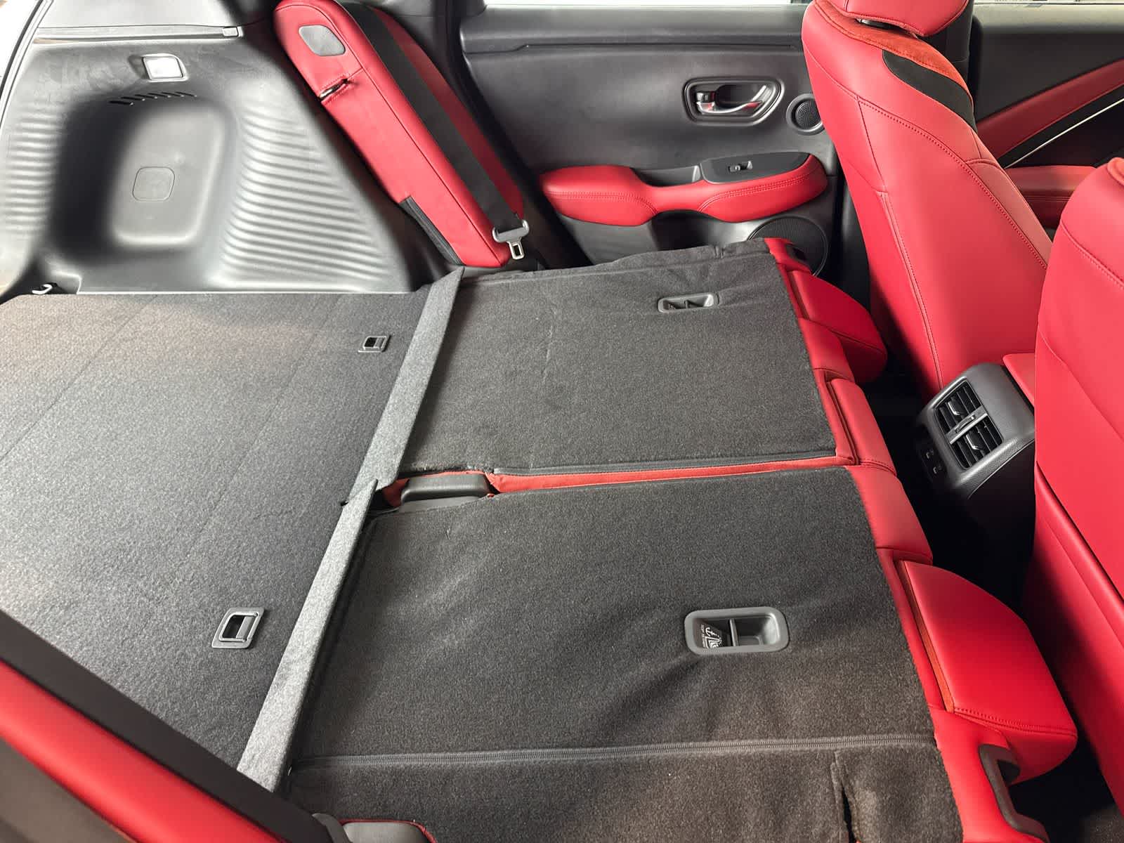 Thumbnail: 2026 Acura ADX - 39