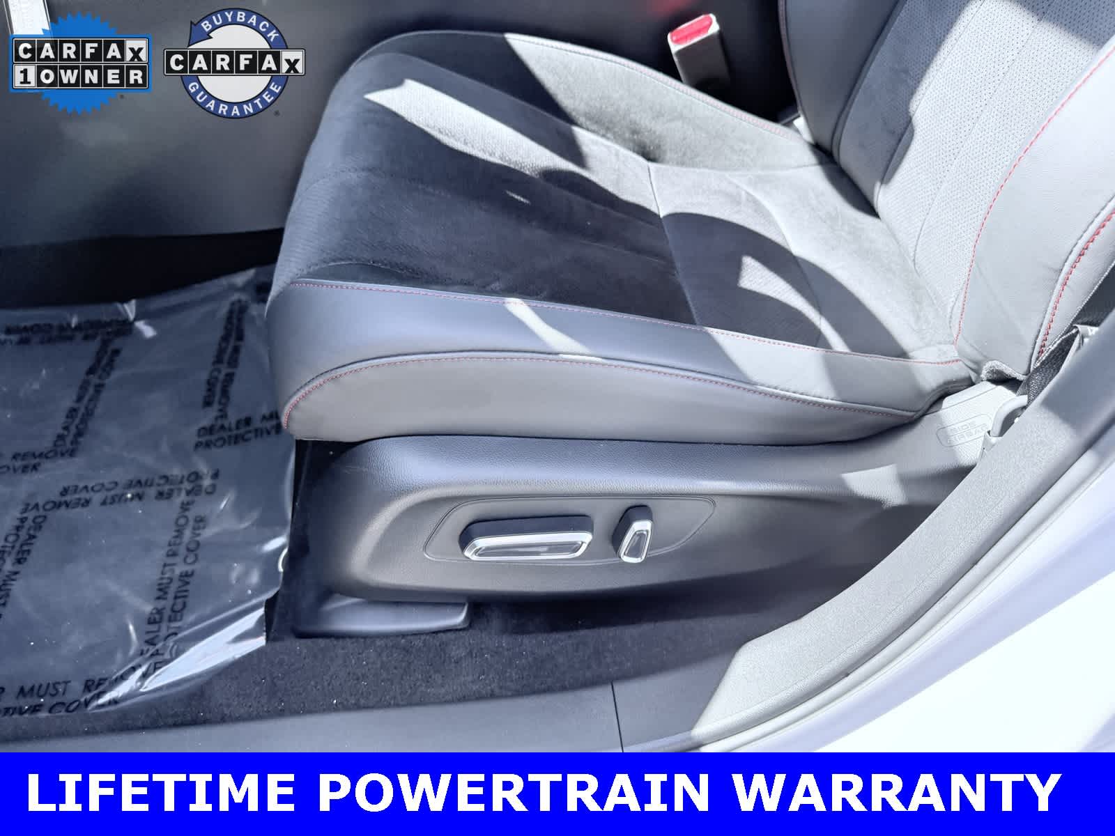 Thumbnail: 2025 Acura ADX - 15