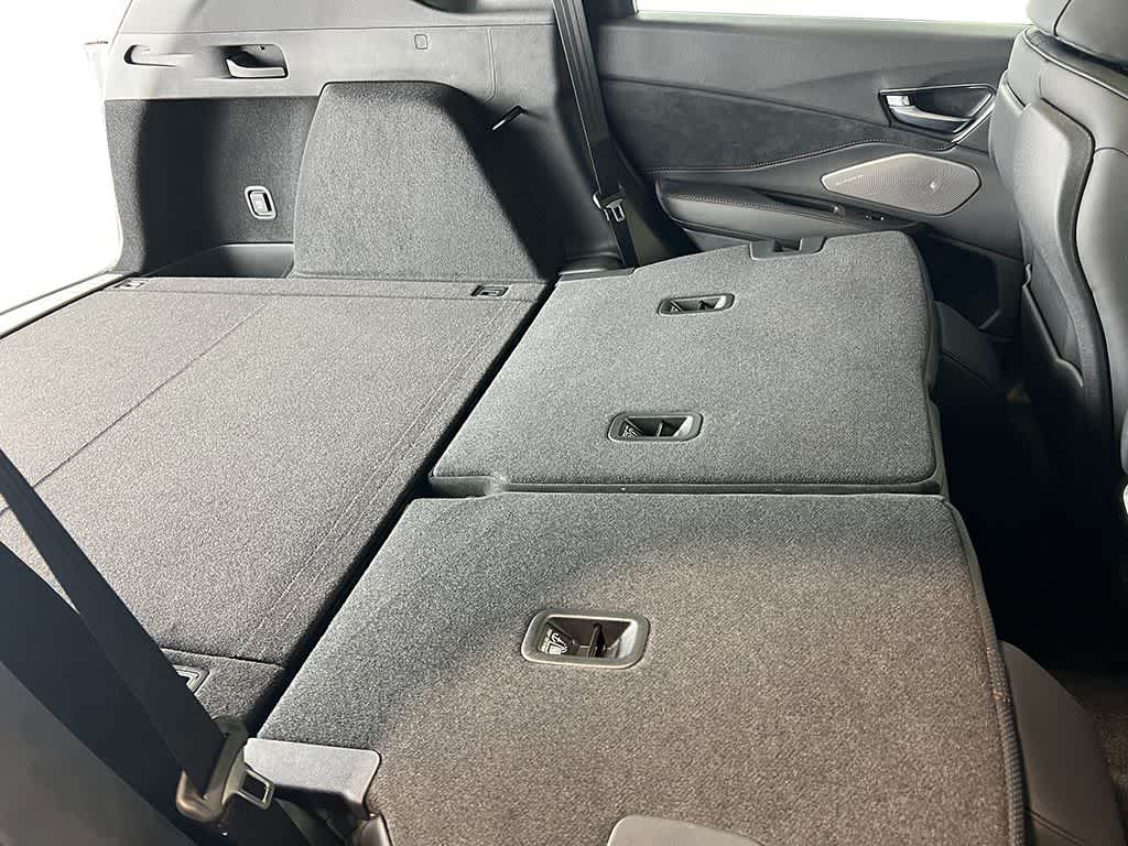 Thumbnail: 2026 Acura RDX - 38