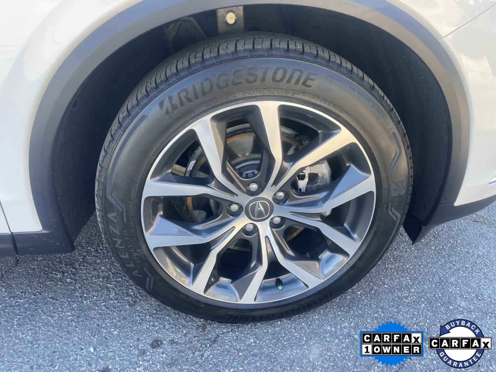 Thumbnail: 2023 Acura MDX - 27