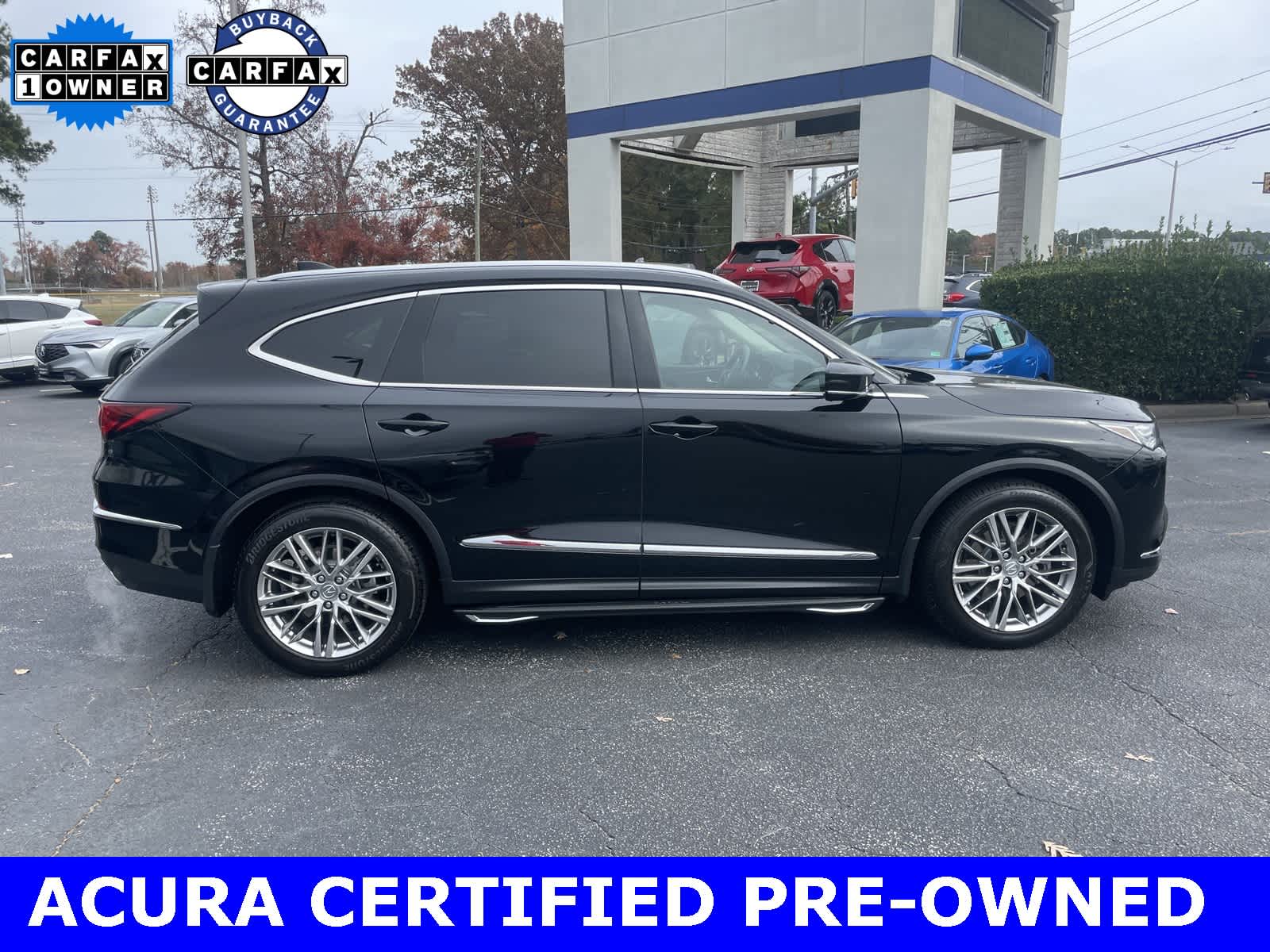 Thumbnail: 2023 Acura MDX - 6