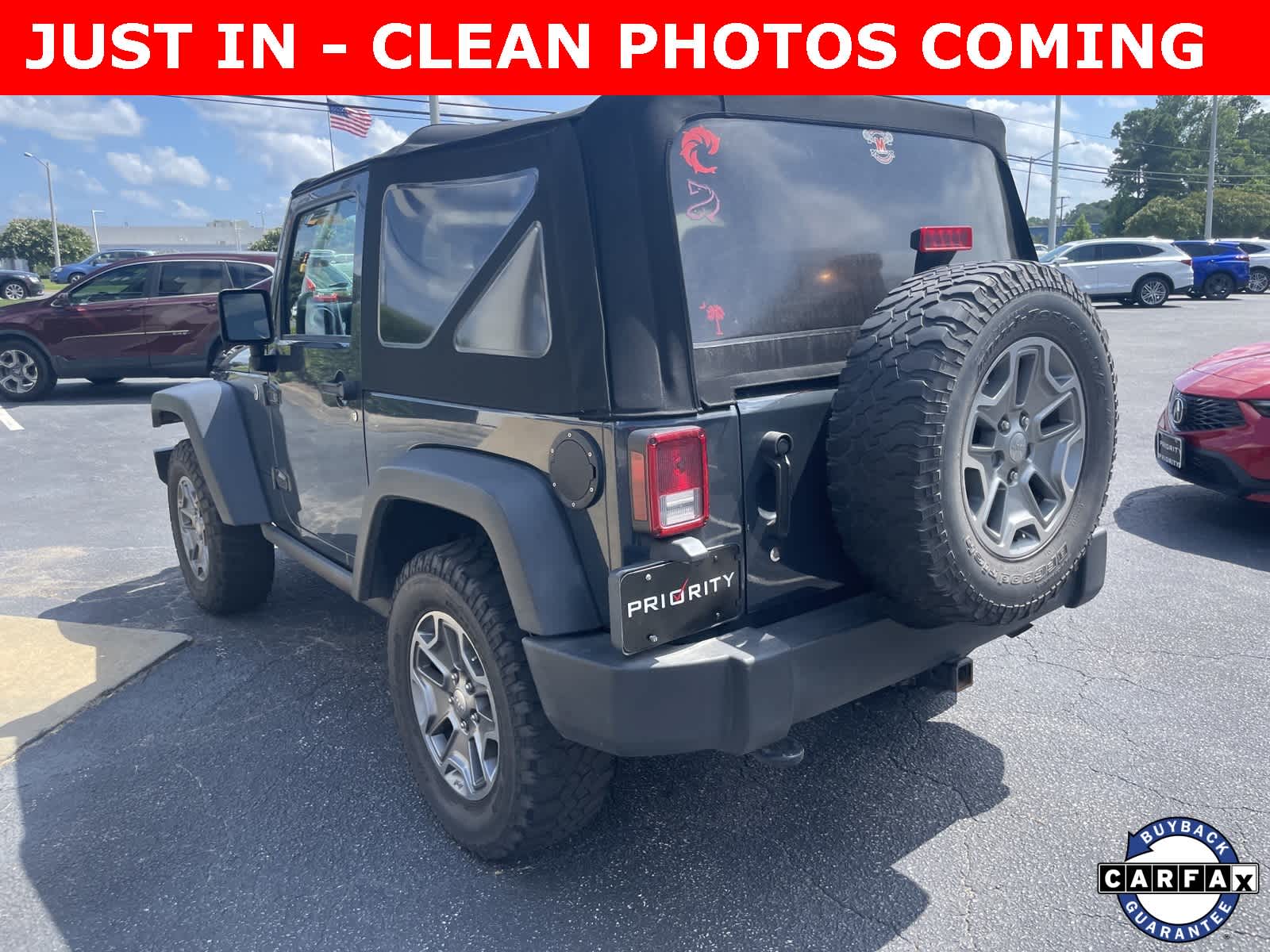 Thumbnail: 2016 Jeep Wrangler - 3