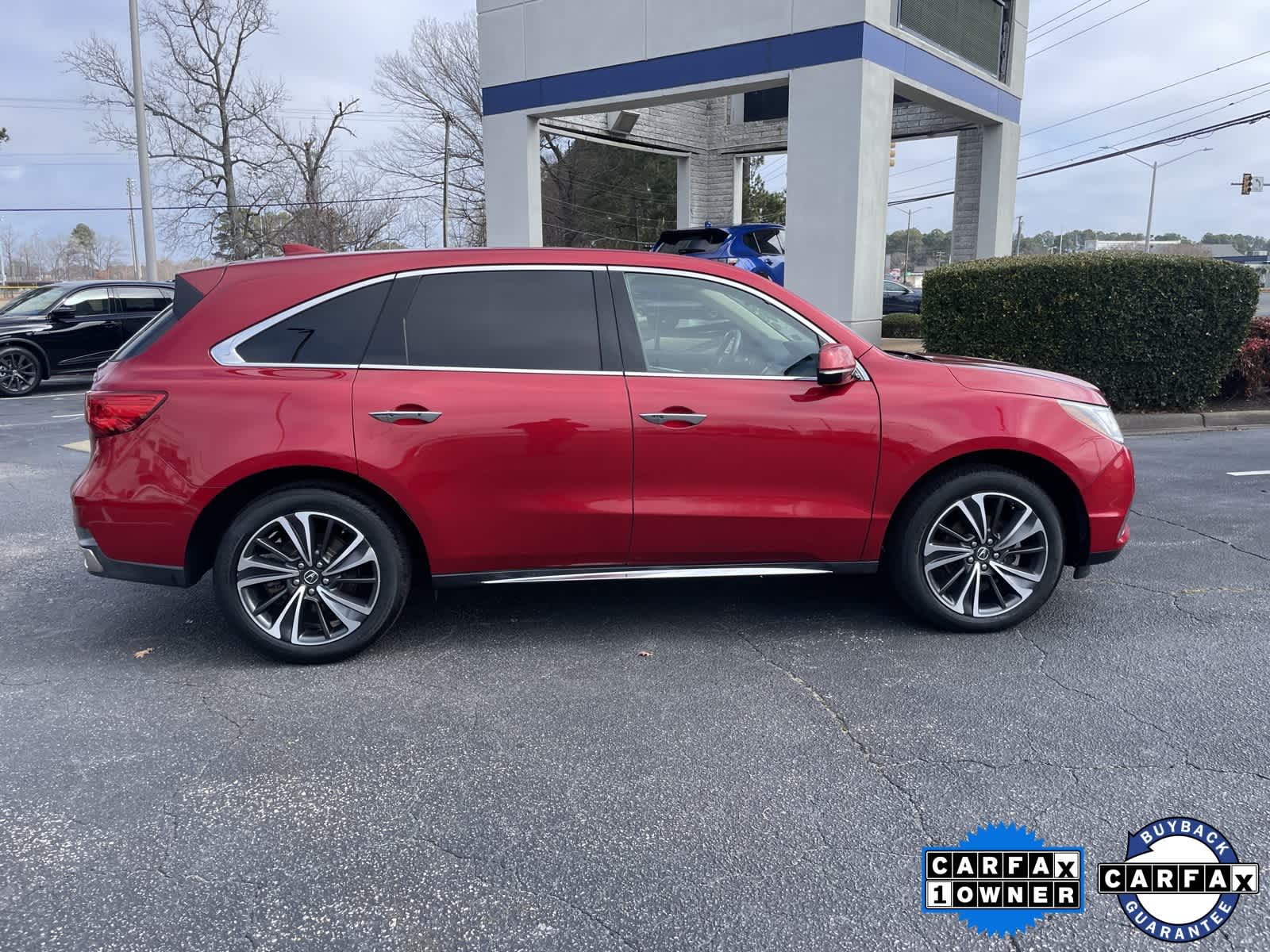 Thumbnail: 2020 Acura MDX - 7