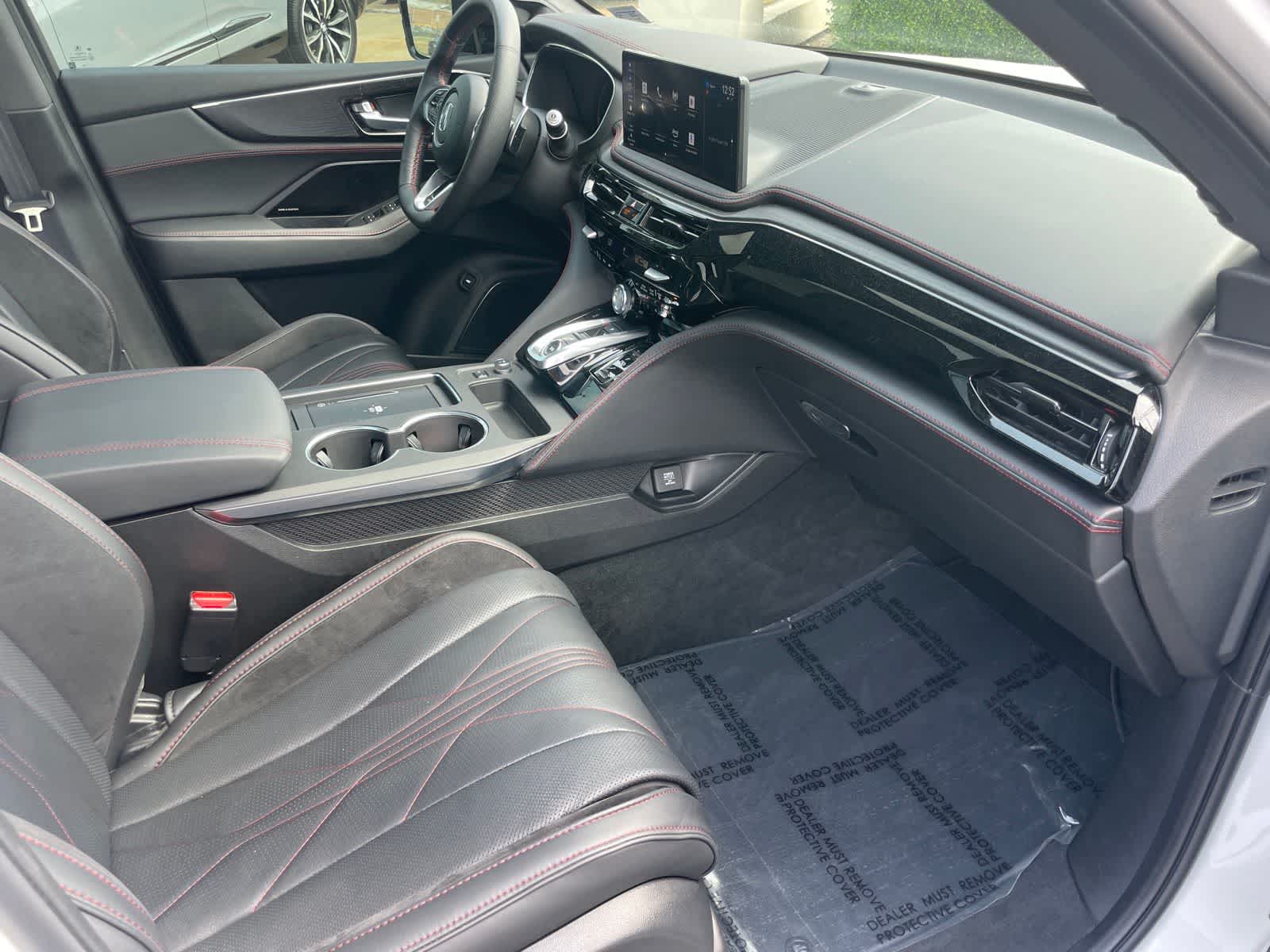 Thumbnail: 2025 Acura MDX - 24