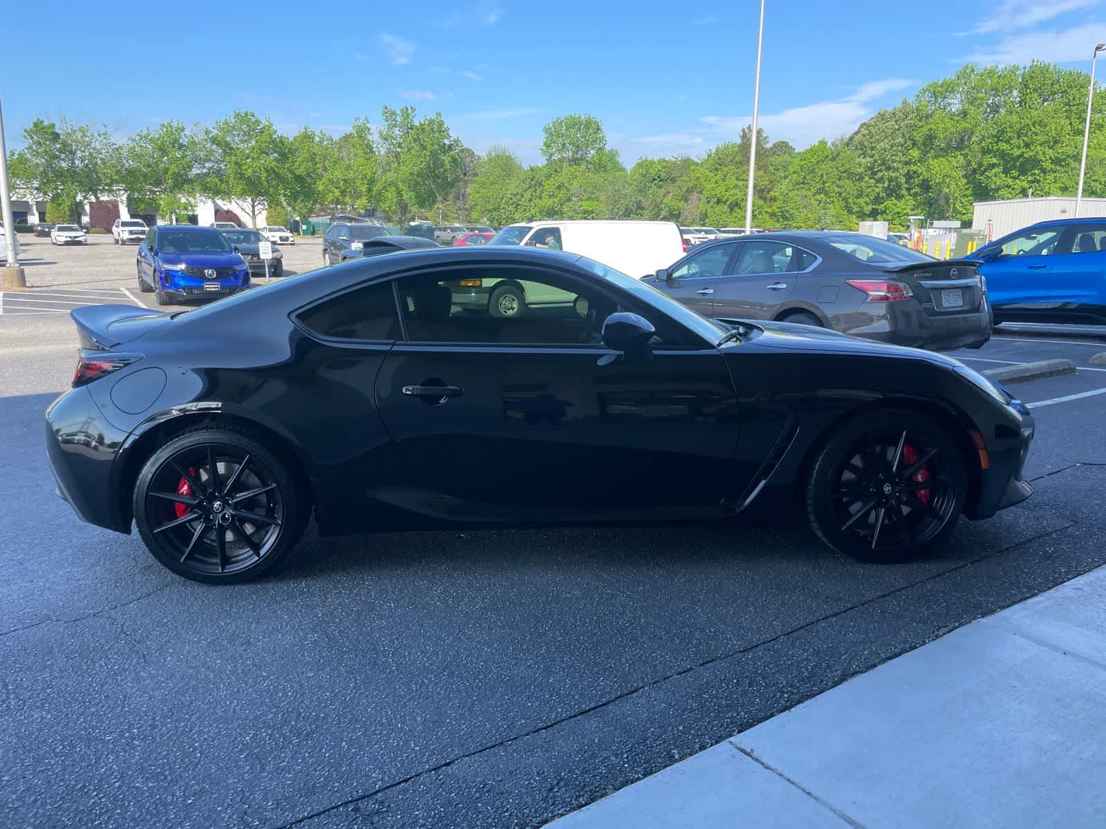 Thumbnail: 2025 Toyota GR86 - 6