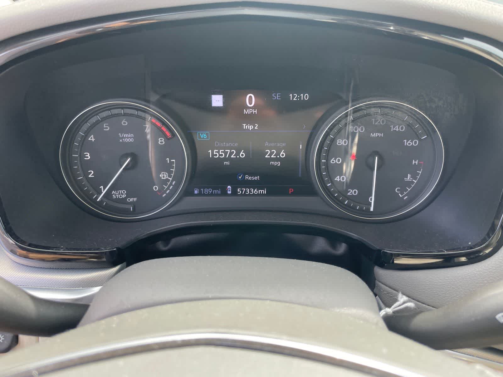 Thumbnail: 2022 Cadillac XT5 - 16