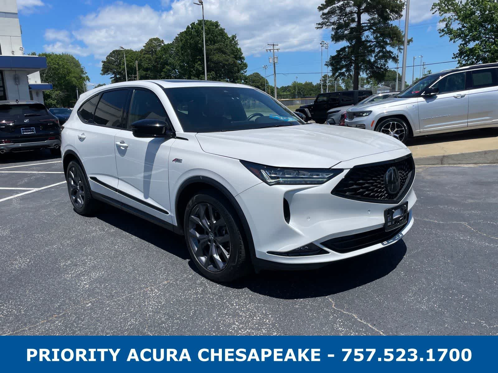 Thumbnail: 2023 Acura MDX - 6