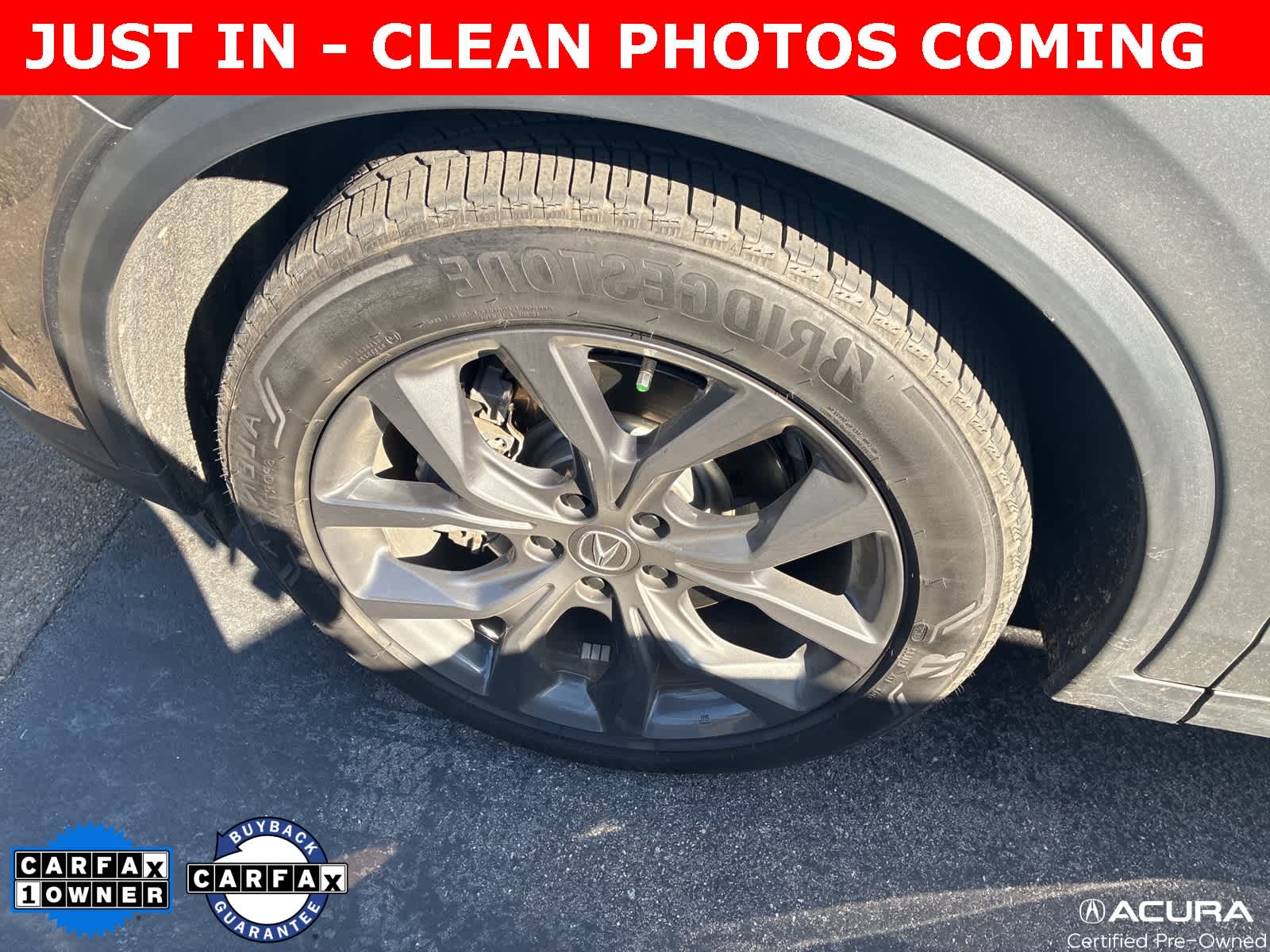 Thumbnail: 2024 Acura MDX - 11