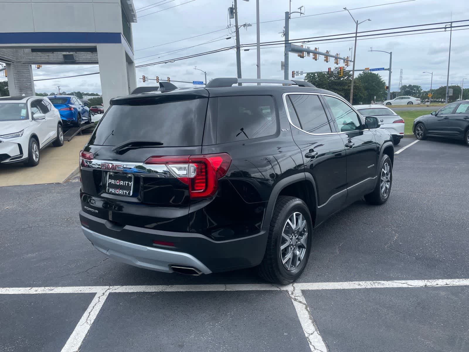 Thumbnail: 2023 GMC Acadia - 5