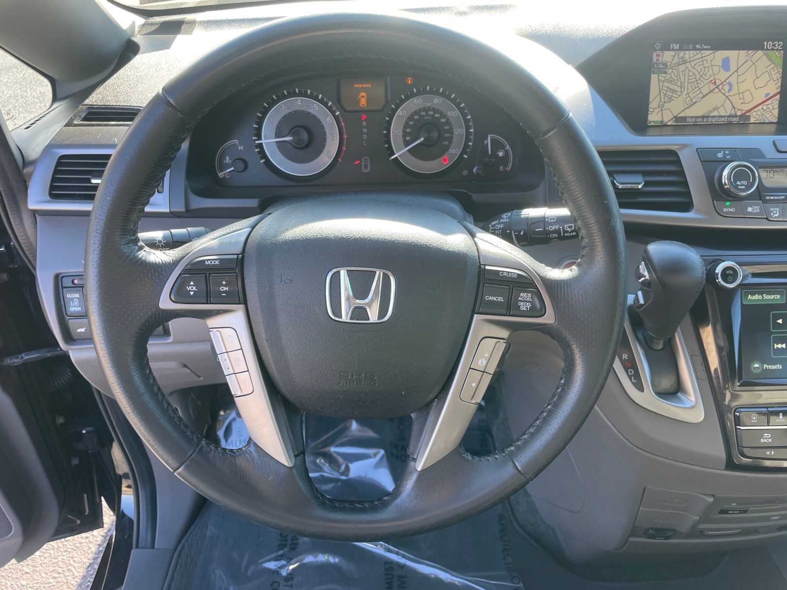 Thumbnail: 2016 Honda Odyssey - 13