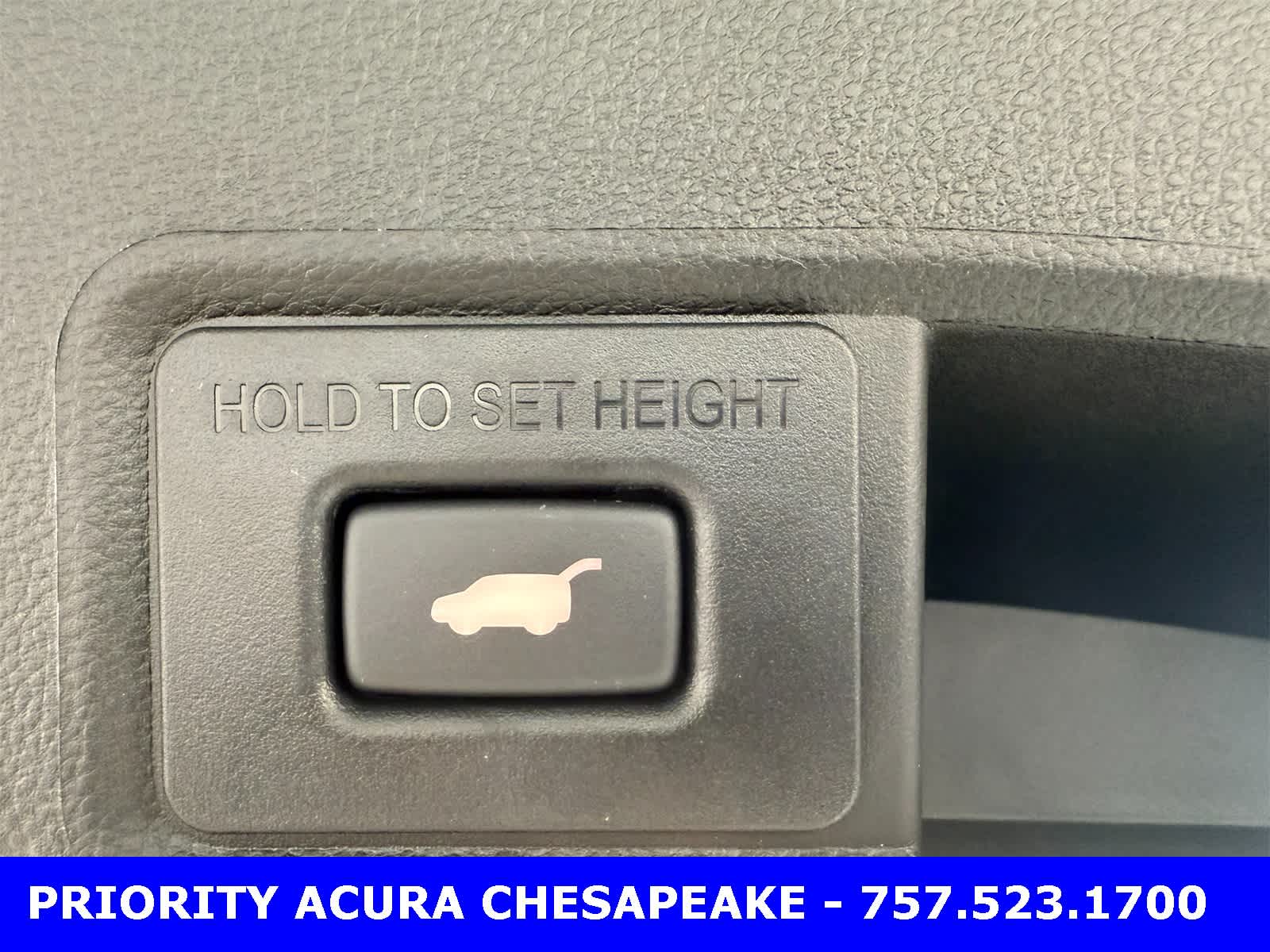 Thumbnail: 2026 Acura RDX - 33