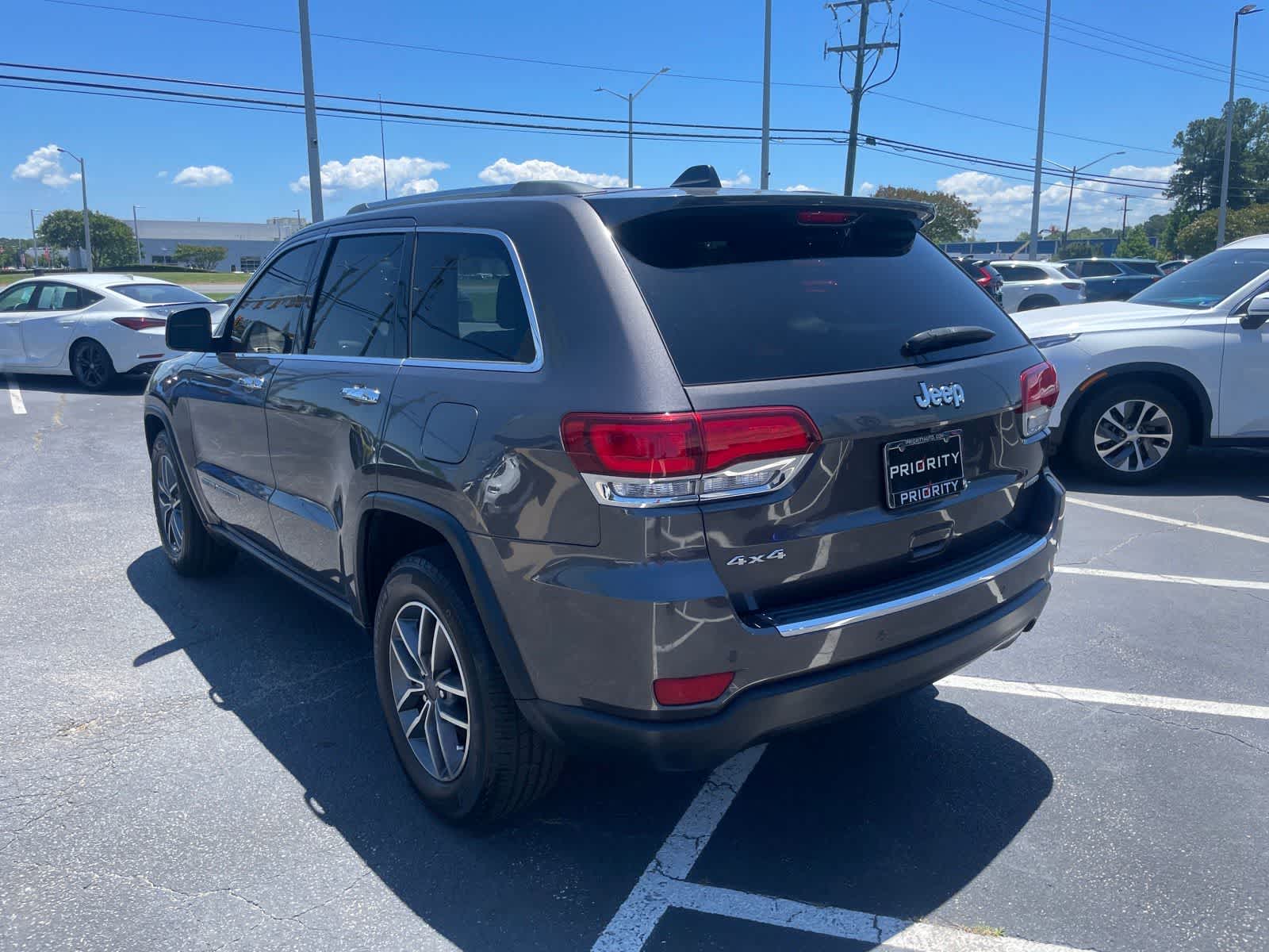 Thumbnail: 2020 Jeep Grand Cherokee - 3