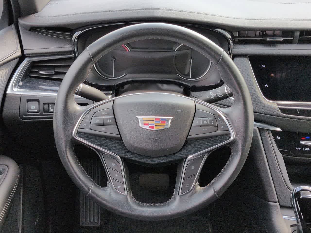 Thumbnail: 2024 Cadillac XT5 - 24