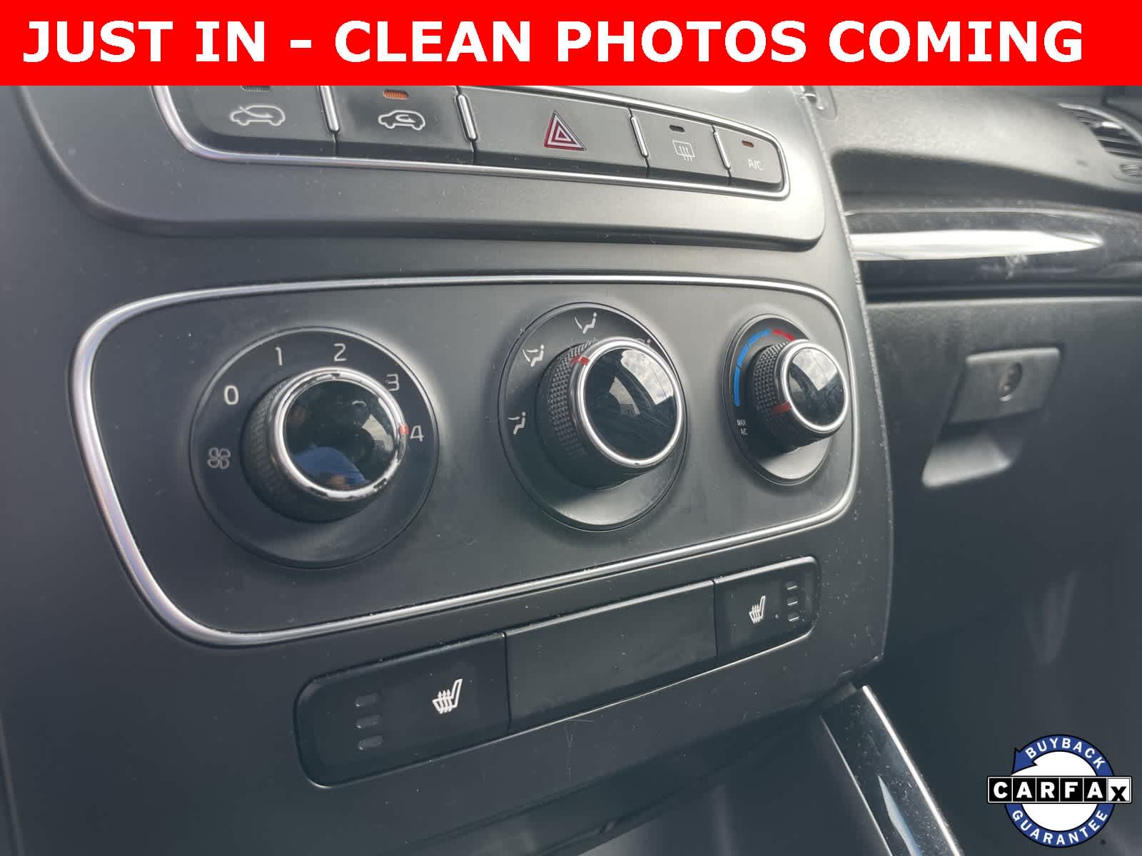 Thumbnail: 2014 Kia Sorento - 18