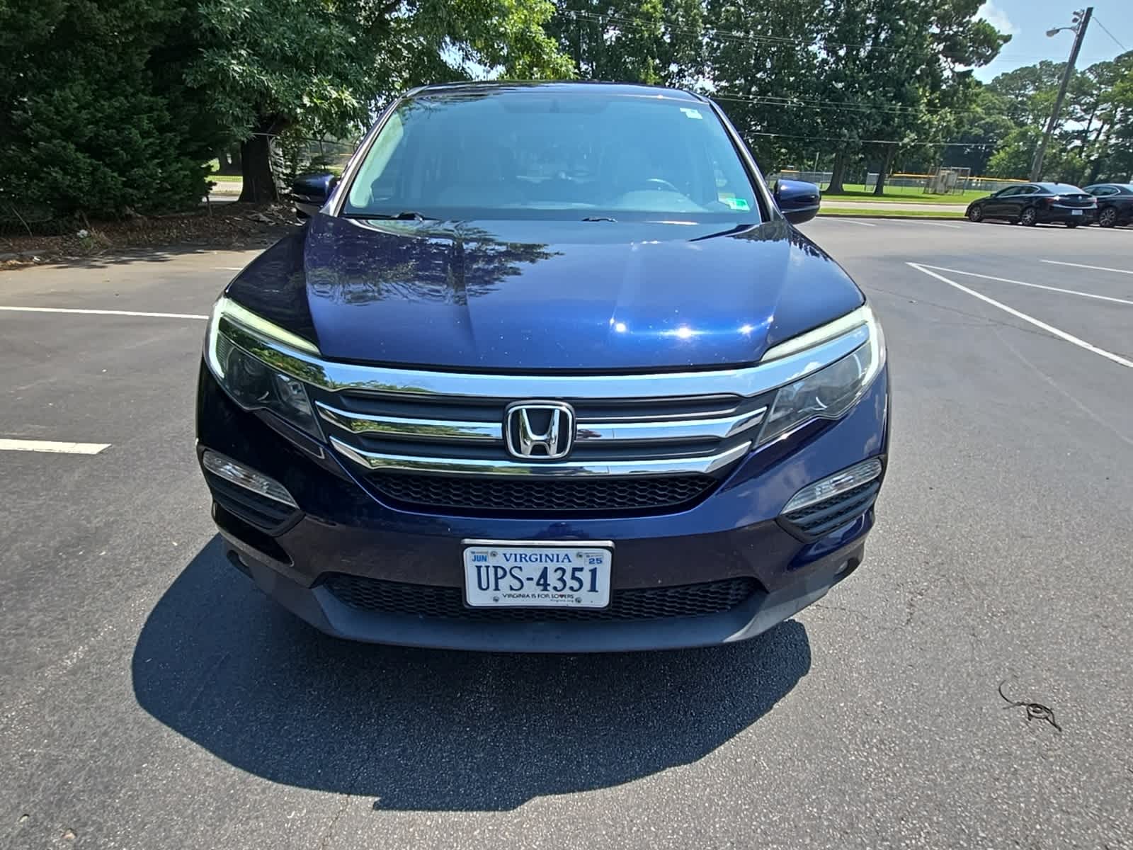 Thumbnail: 2017 Honda Pilot - 17