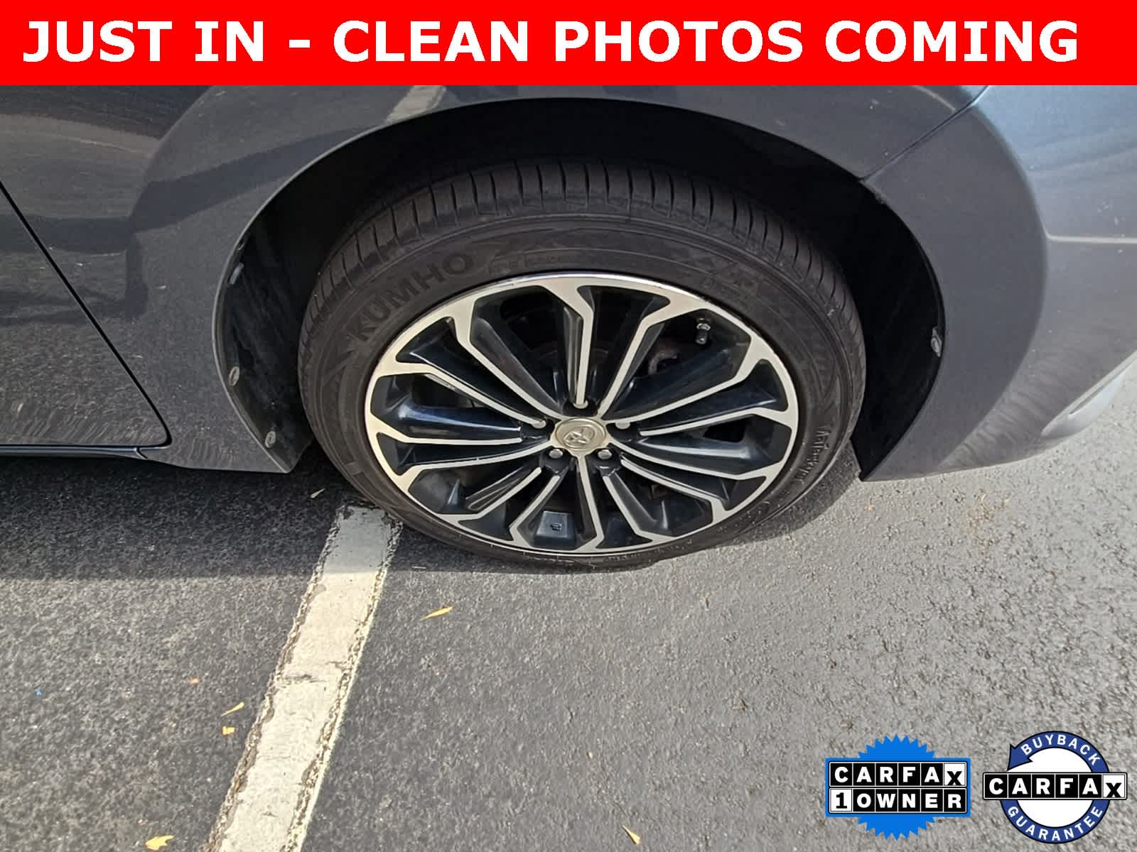 Thumbnail: 2015 Toyota Corolla - 9