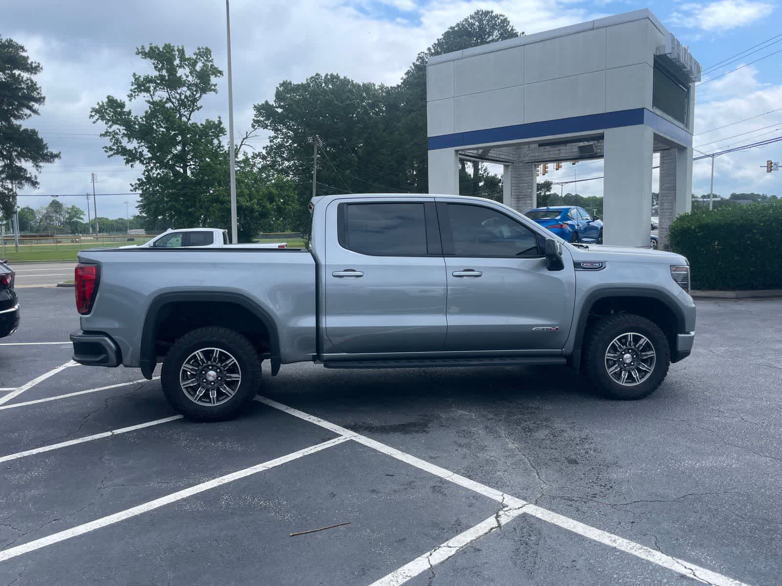 Thumbnail: 2024 GMC Sierra 1500 - 6