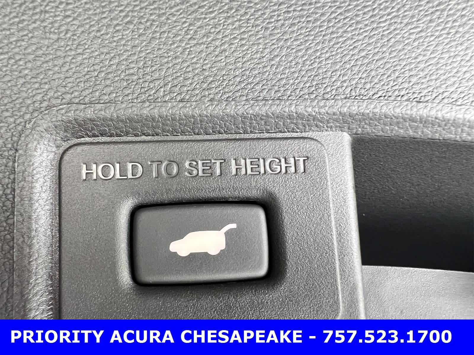 Thumbnail: 2026 Acura RDX - 35