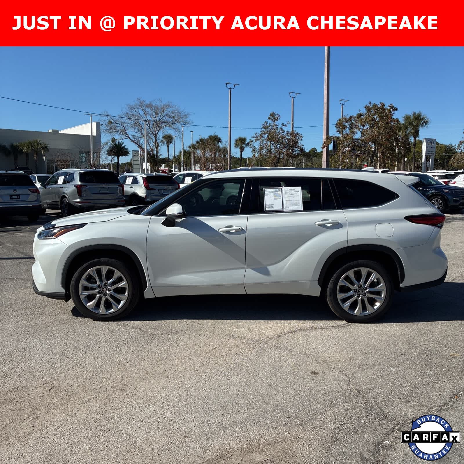 Thumbnail: 2022 Toyota Highlander - 2