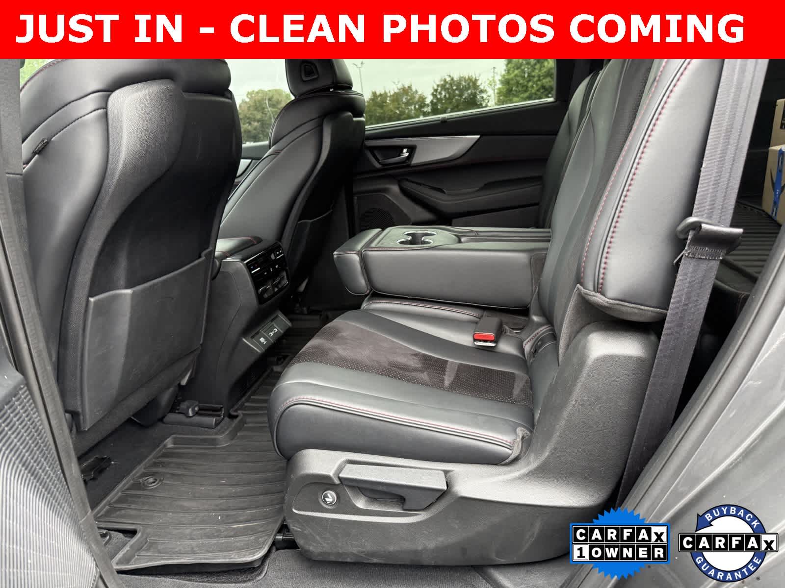 Thumbnail: 2022 Acura MDX - 11