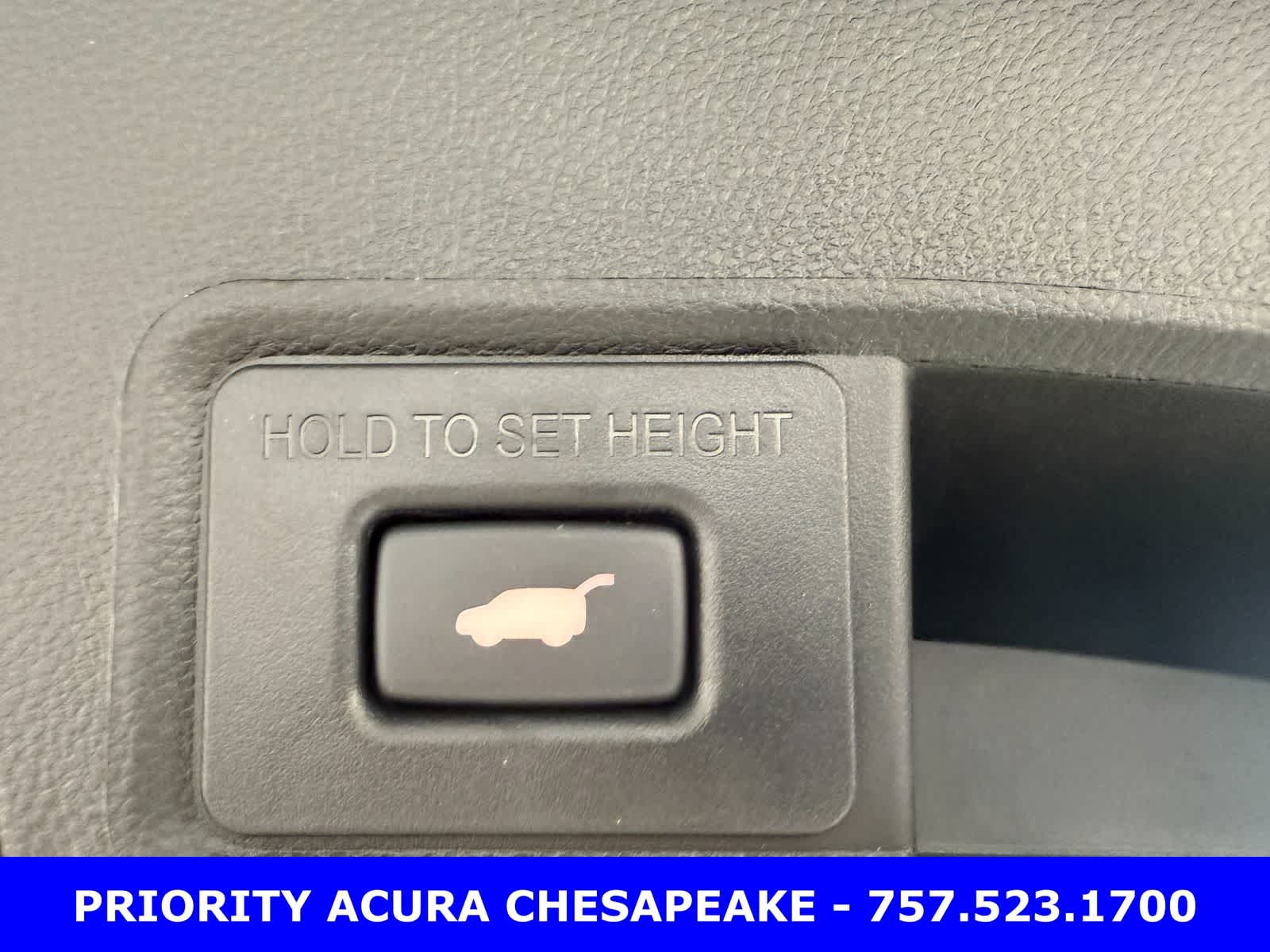 Thumbnail: 2026 Acura RDX - 33