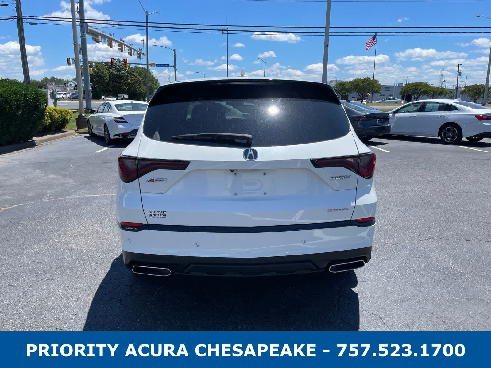 Thumbnail: 2023 Acura MDX - 3