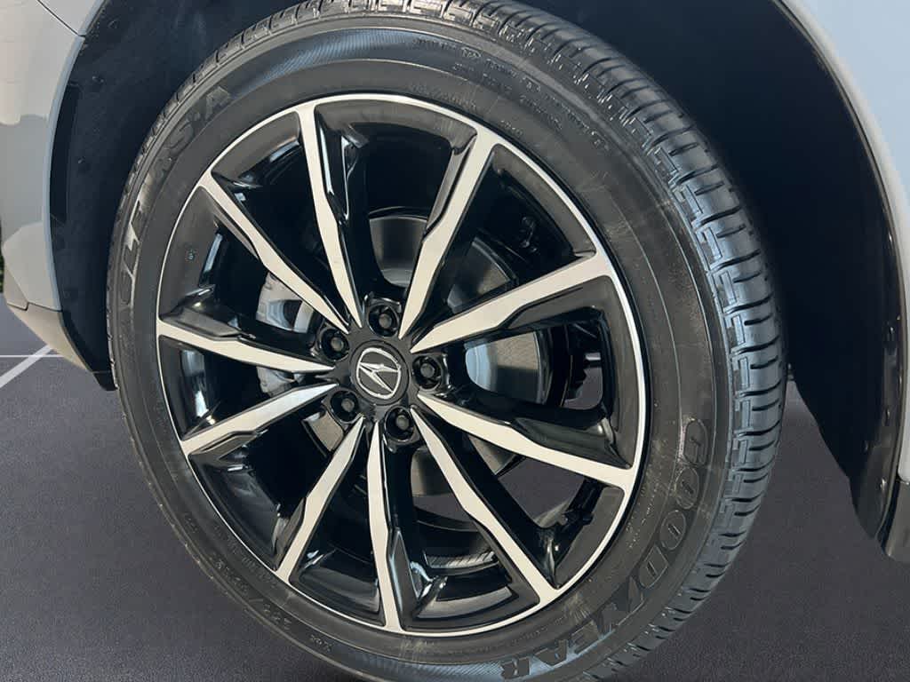 Thumbnail: 2026 Acura RDX - 13