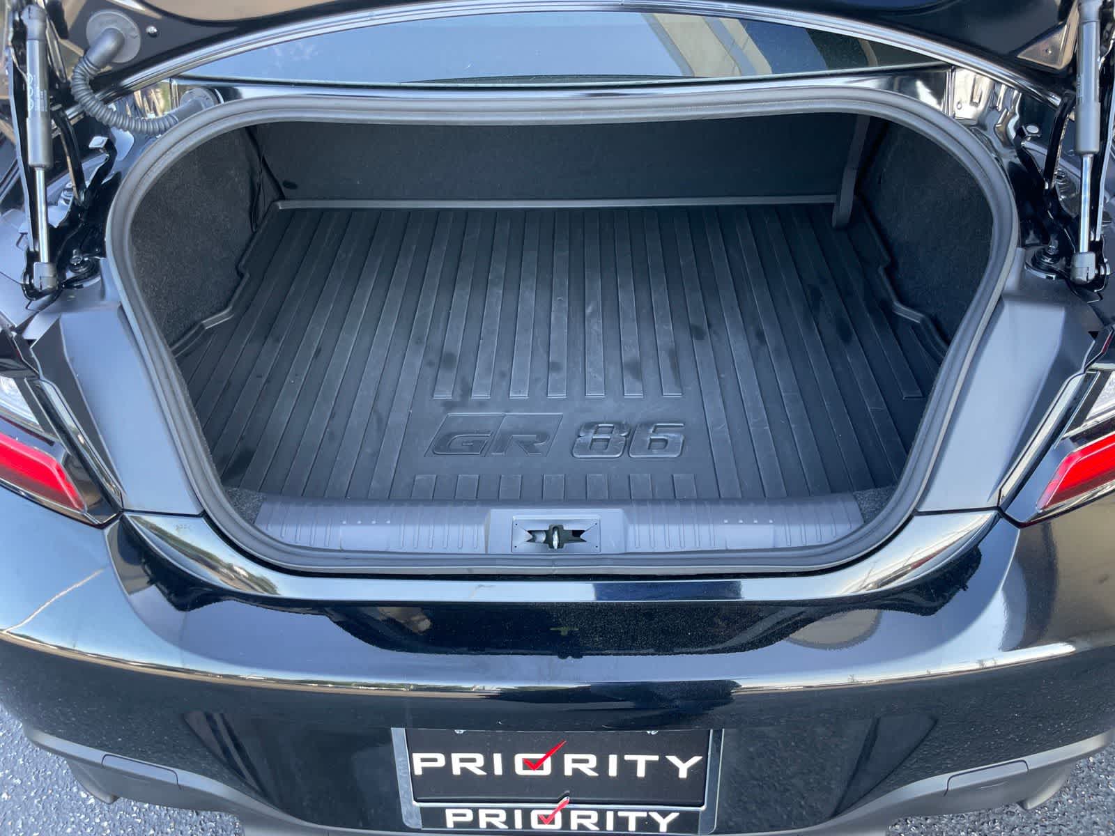 Thumbnail: 2025 Toyota GR86 - 22