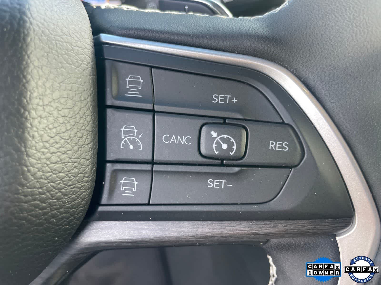 Thumbnail: 2024 Jeep Grand Cherokee L - 14