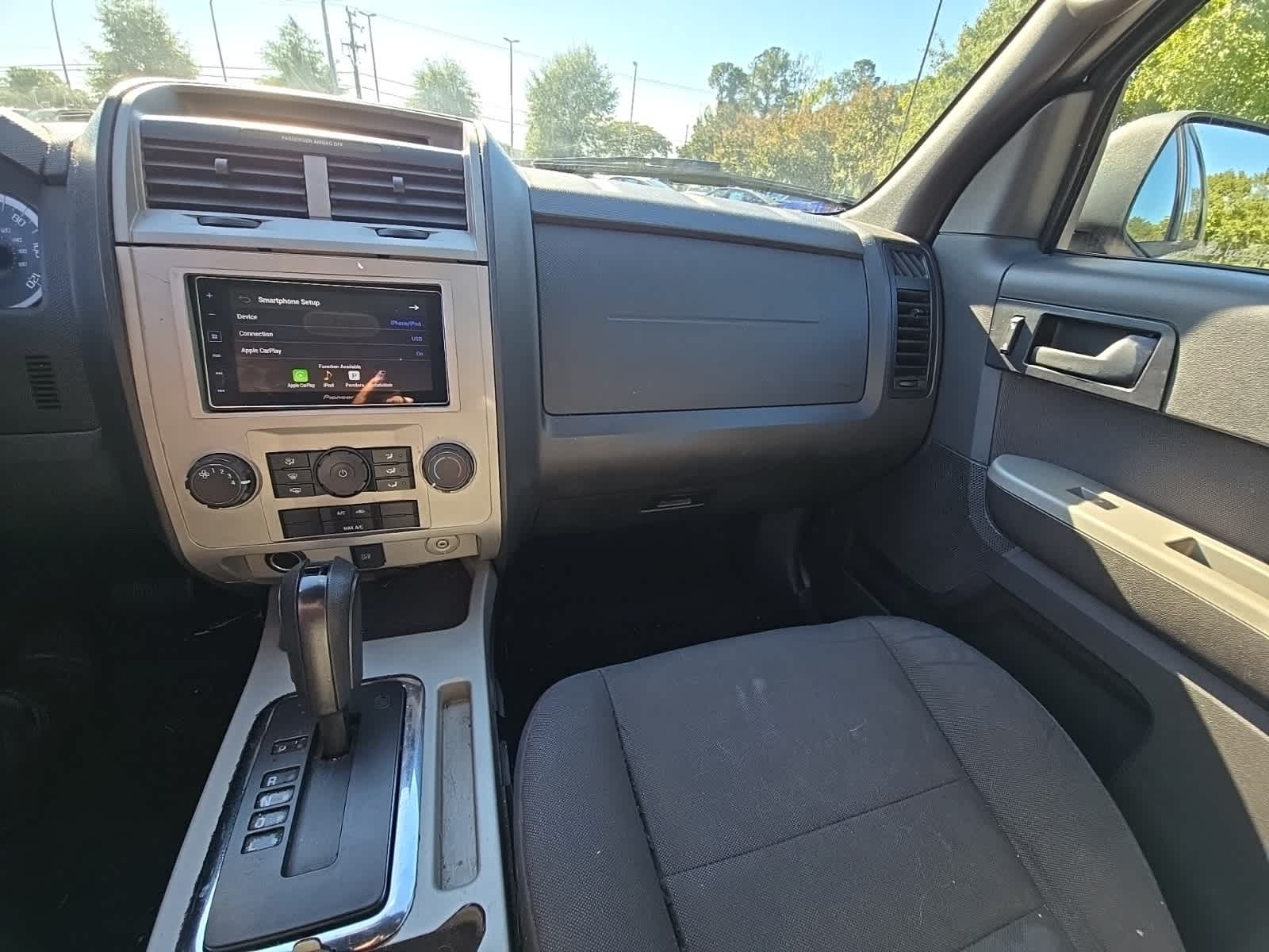 Thumbnail: 2012 Ford Escape - 19