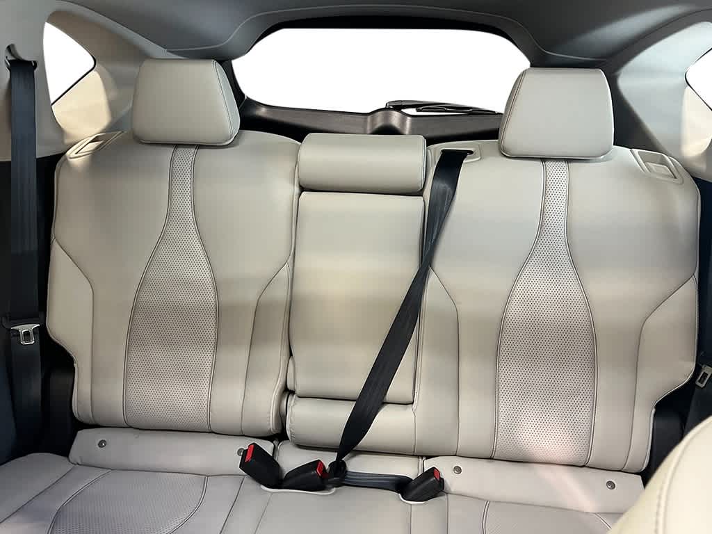 Thumbnail: 2026 Acura RDX - 25