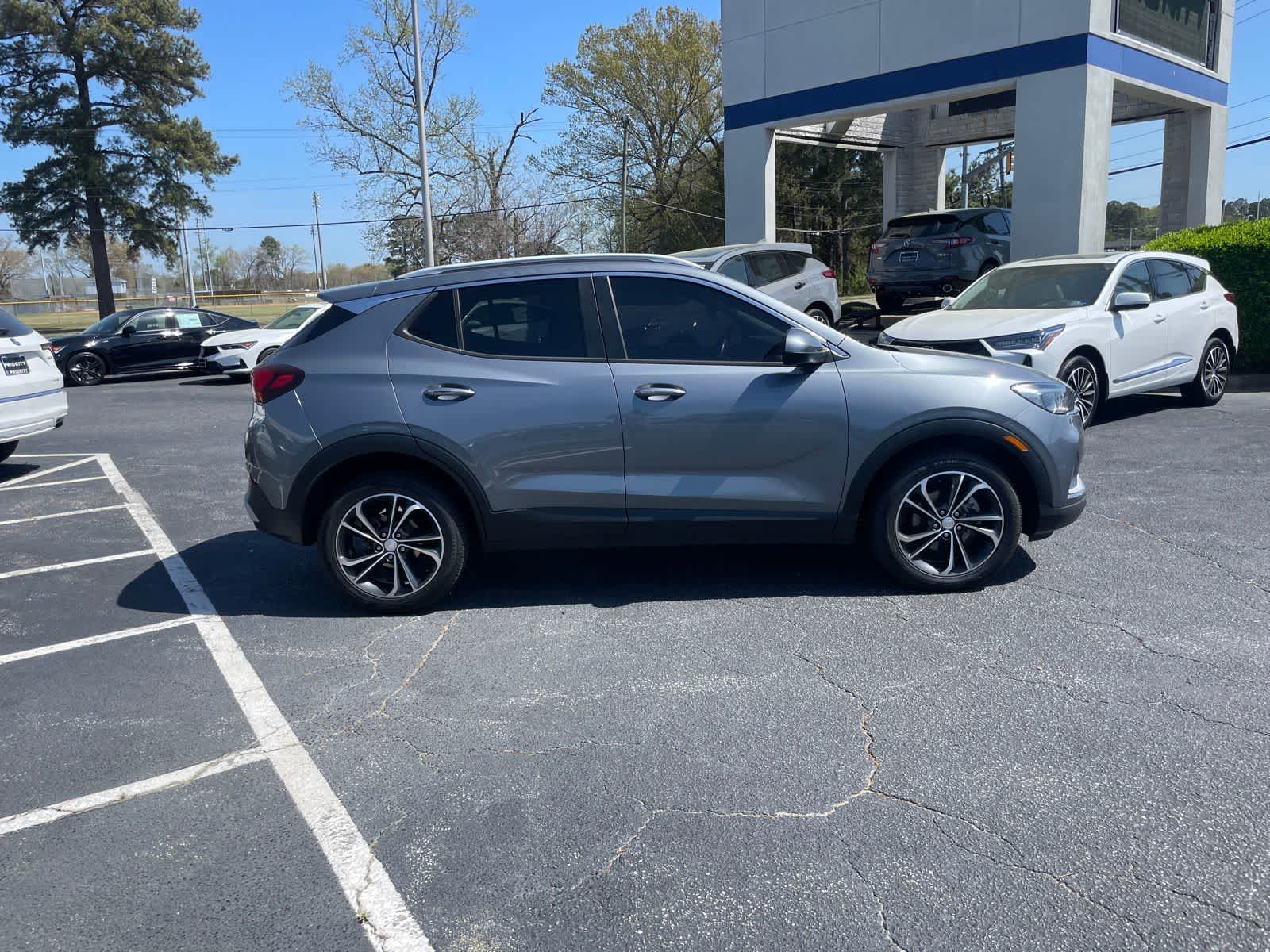 Thumbnail: 2020 Buick Encore GX - 6