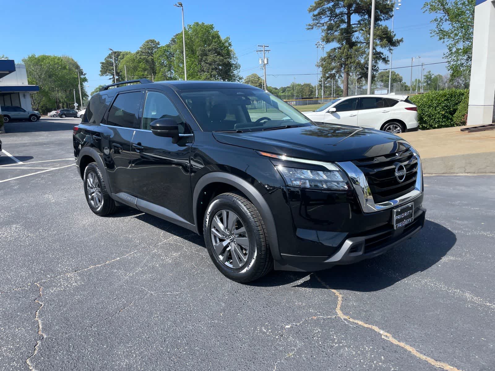 Thumbnail: 2025 Nissan Pathfinder - 6