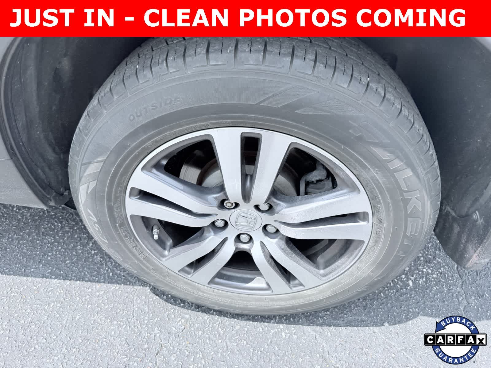 2017 Honda Pilot EX-L 24