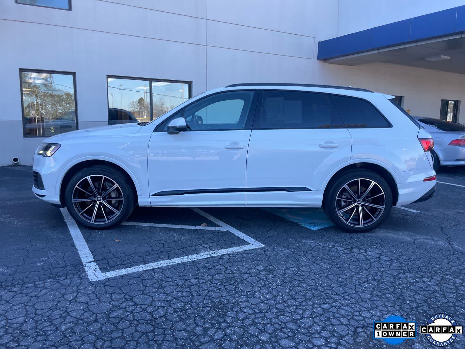 Thumbnail: 2021 Audi Q7 - 2