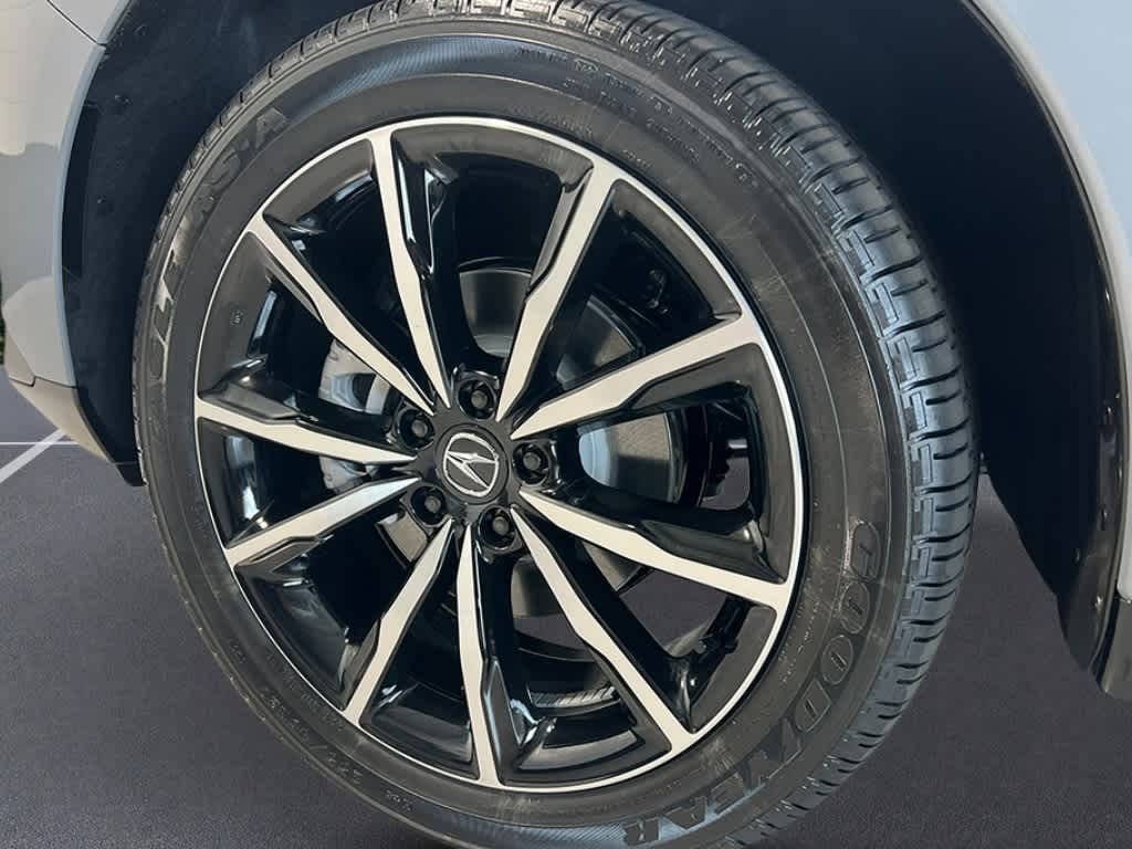 Thumbnail: 2026 Acura RDX - 13