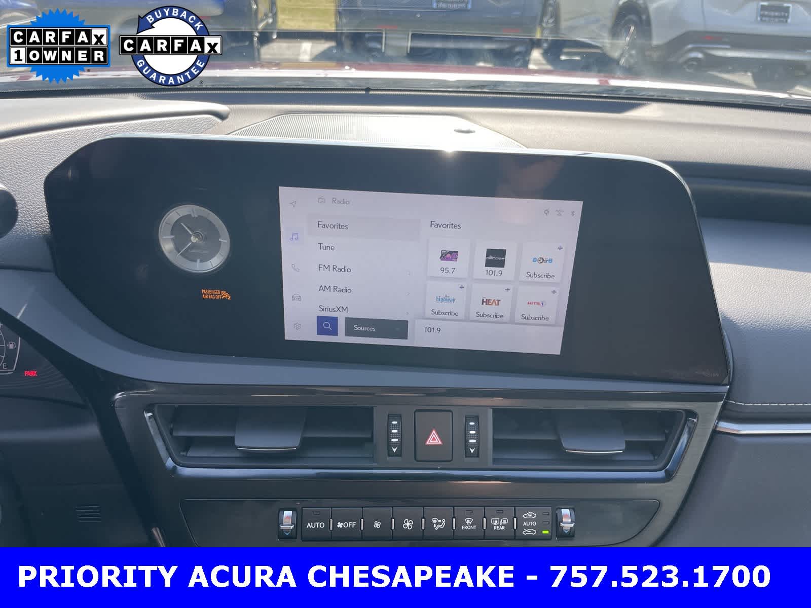 Thumbnail: 2024 Lexus ES - 15